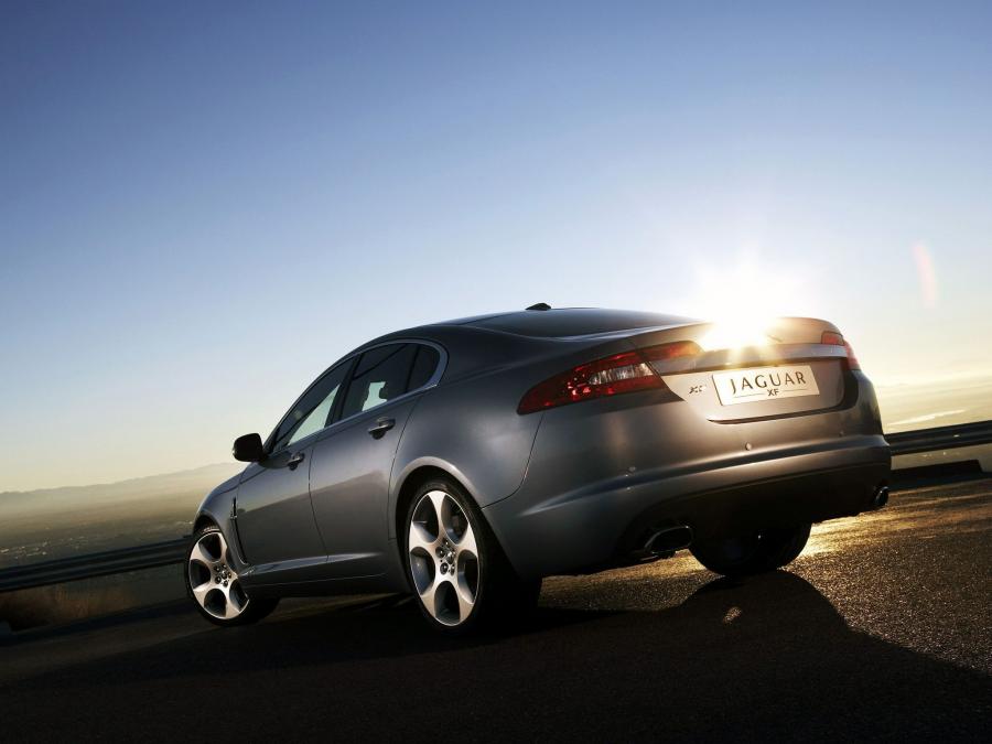  Jaguar XF 2008 года  (фото 98 из 175)